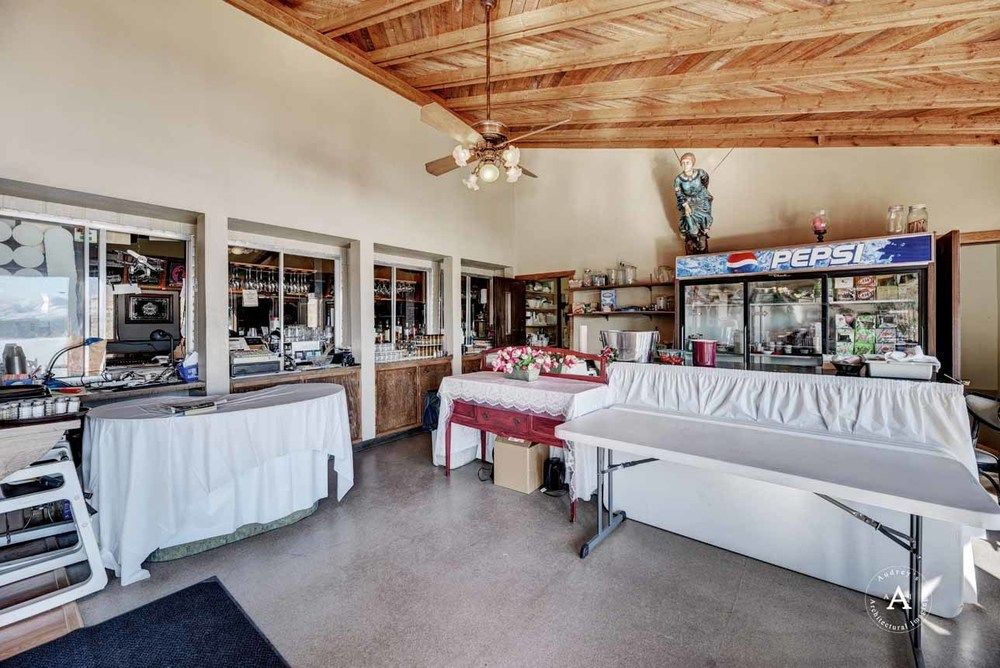 Yacht Basin Restaurant and Mobile Home Park: 7035 Canyon Ferry Rd, Helena, MT 59602